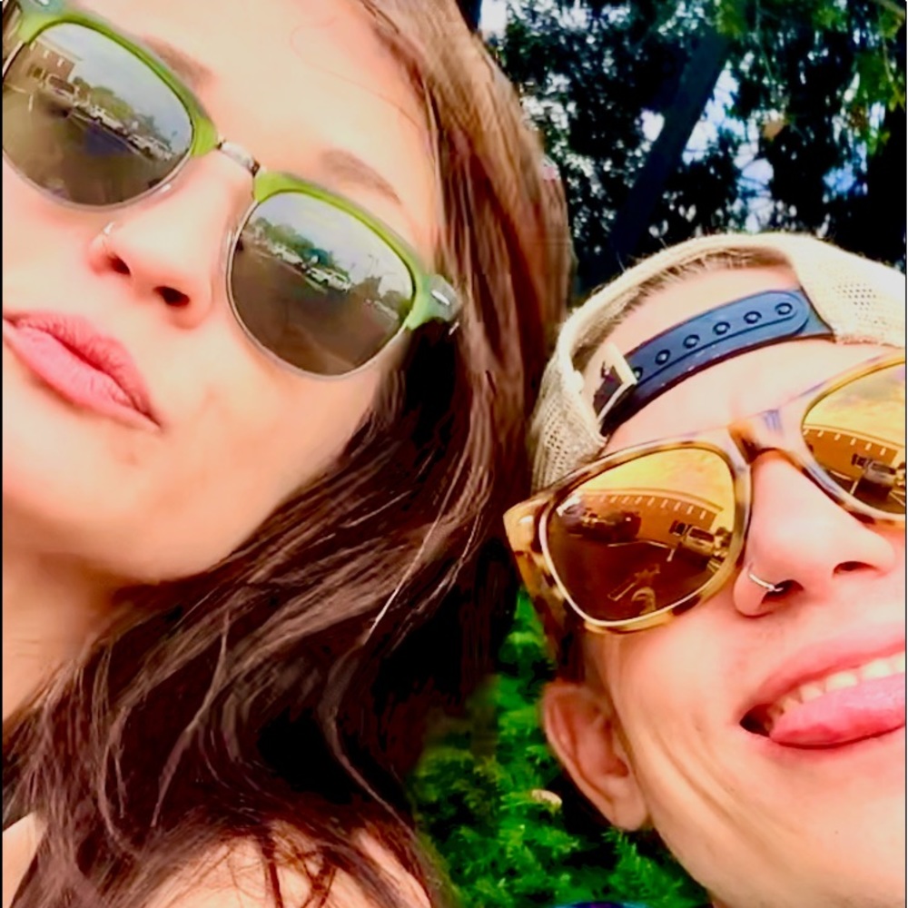 Meet your Posher, Dustin